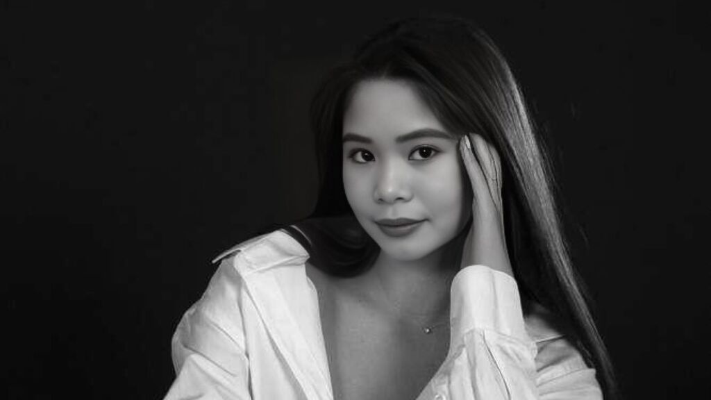 AyaNicole